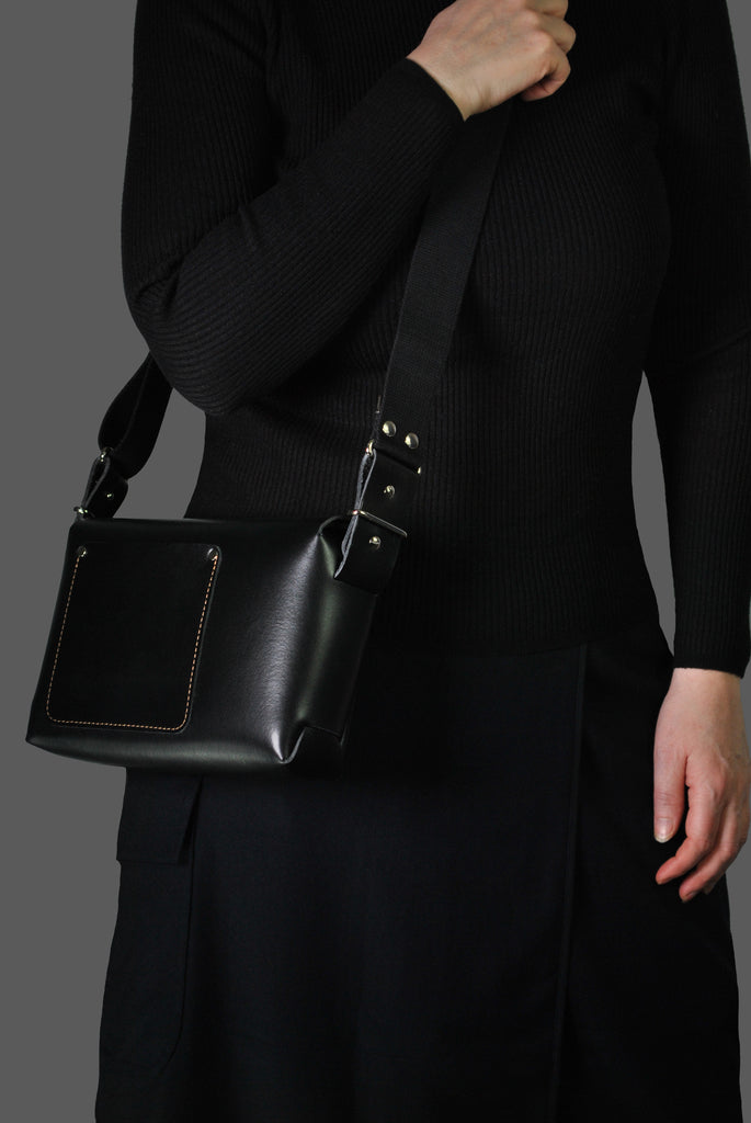 Black Leather Crossbody Bag Casual Everyday Carry